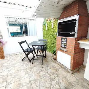  Casa de Férias Linda Casa Em Ossos 70 M Da
